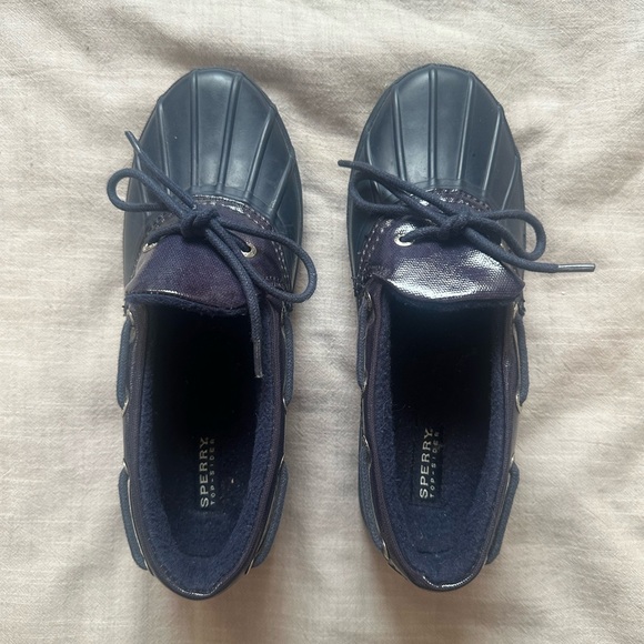 Sperry Size 6 Duckling Low Waterproof Shoes - Picture 4 of 6